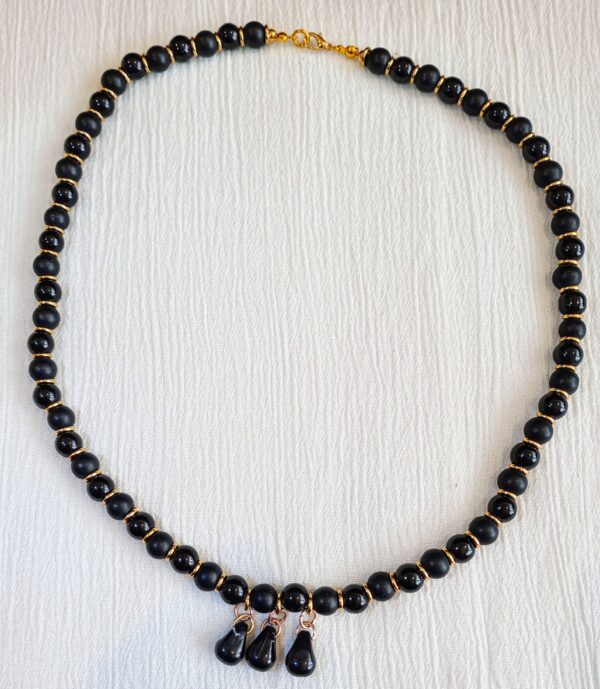 Collar matinée