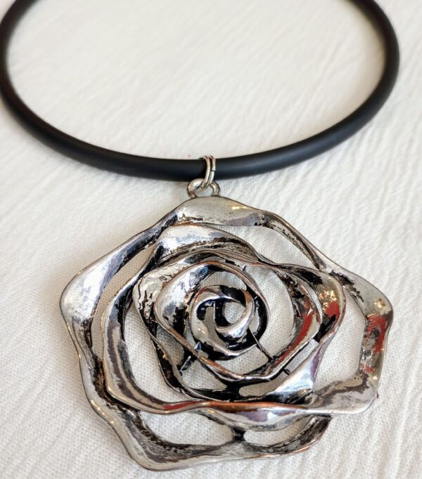 Rose1